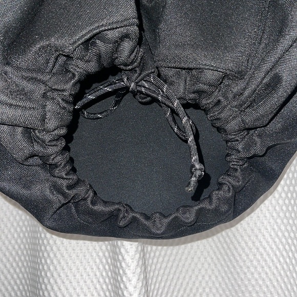 Adidas cropped  half zip sweatshirt - Picture 4 of 9